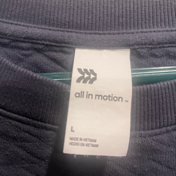 Textured Navy Blue Sweatshirt - Picture 2 of 4